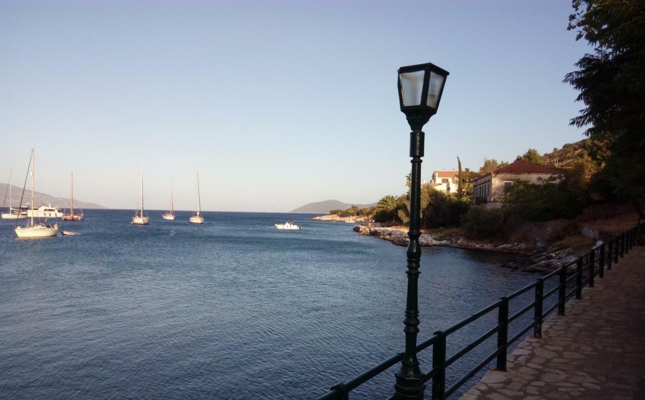 Agia Efimia House With Garden Near The Sea 아파트 외부 사진