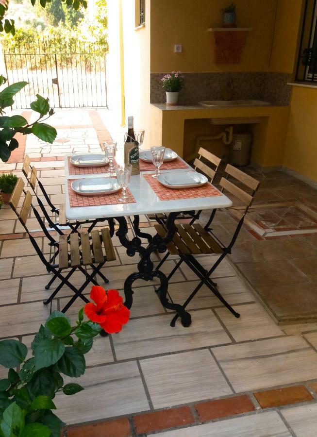 Agia Efimia House With Garden Near The Sea 아파트 외부 사진