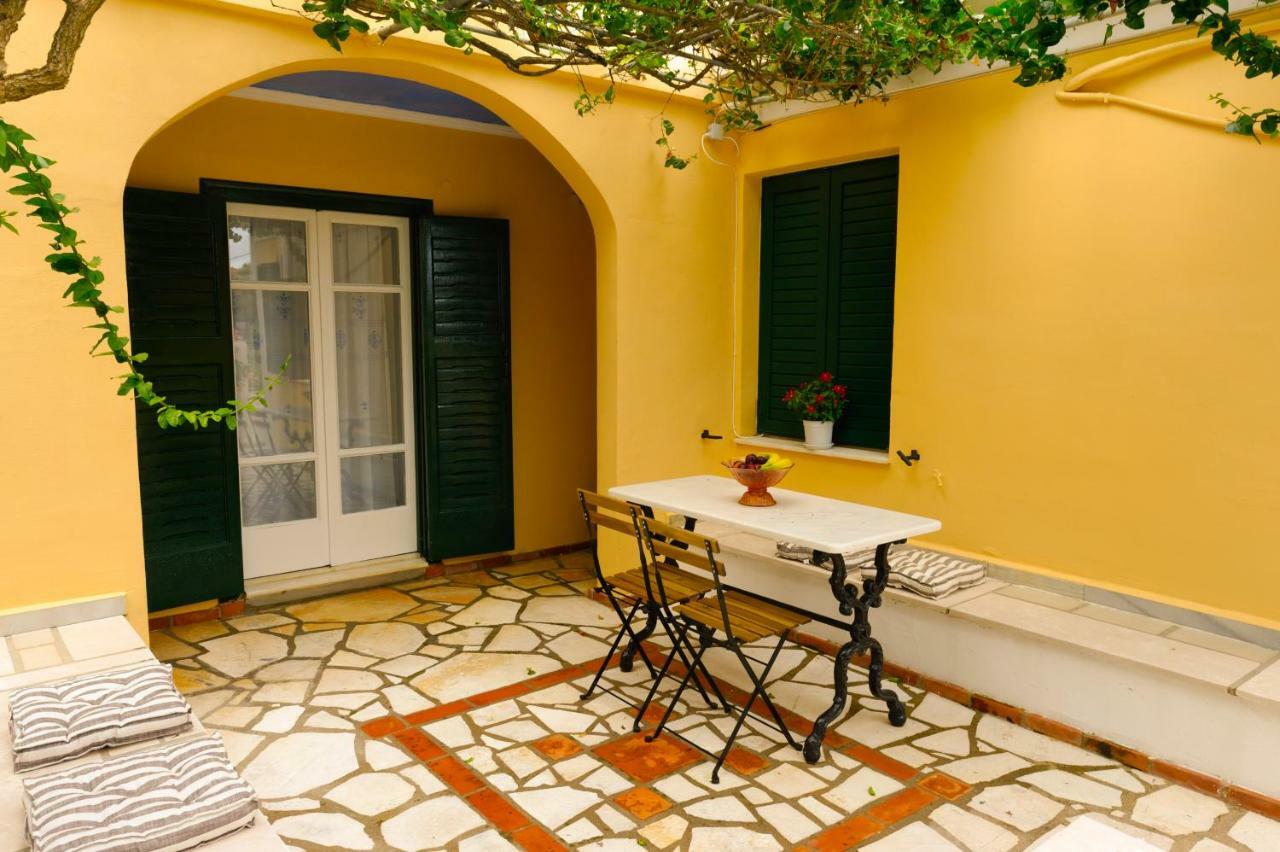 Agia Efimia House With Garden Near The Sea 아파트 외부 사진