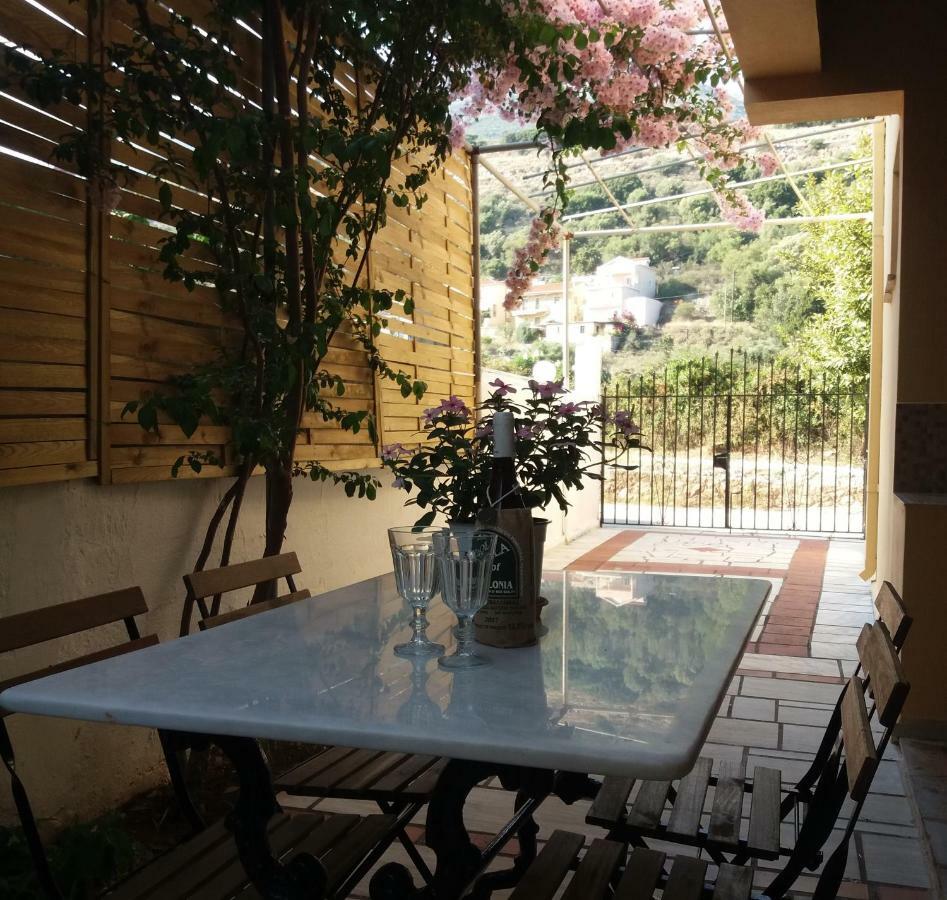Agia Efimia House With Garden Near The Sea 아파트 외부 사진