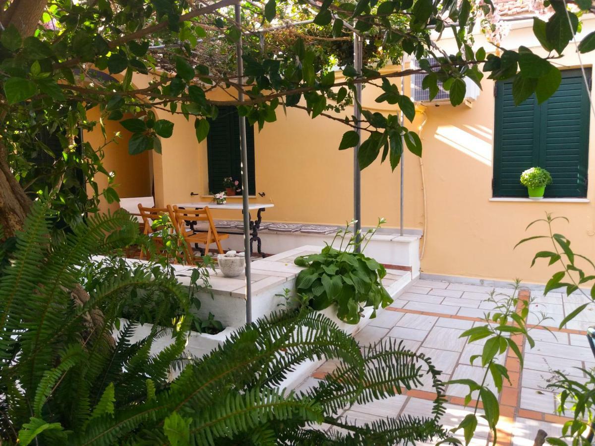 Agia Efimia House With Garden Near The Sea 아파트 외부 사진
